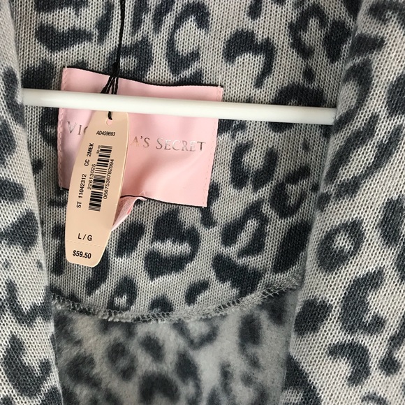 Victoria Secret Robe, Large, NWT - Picture 6 of 8